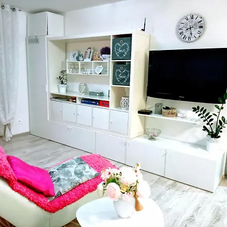 Romanna Apartman